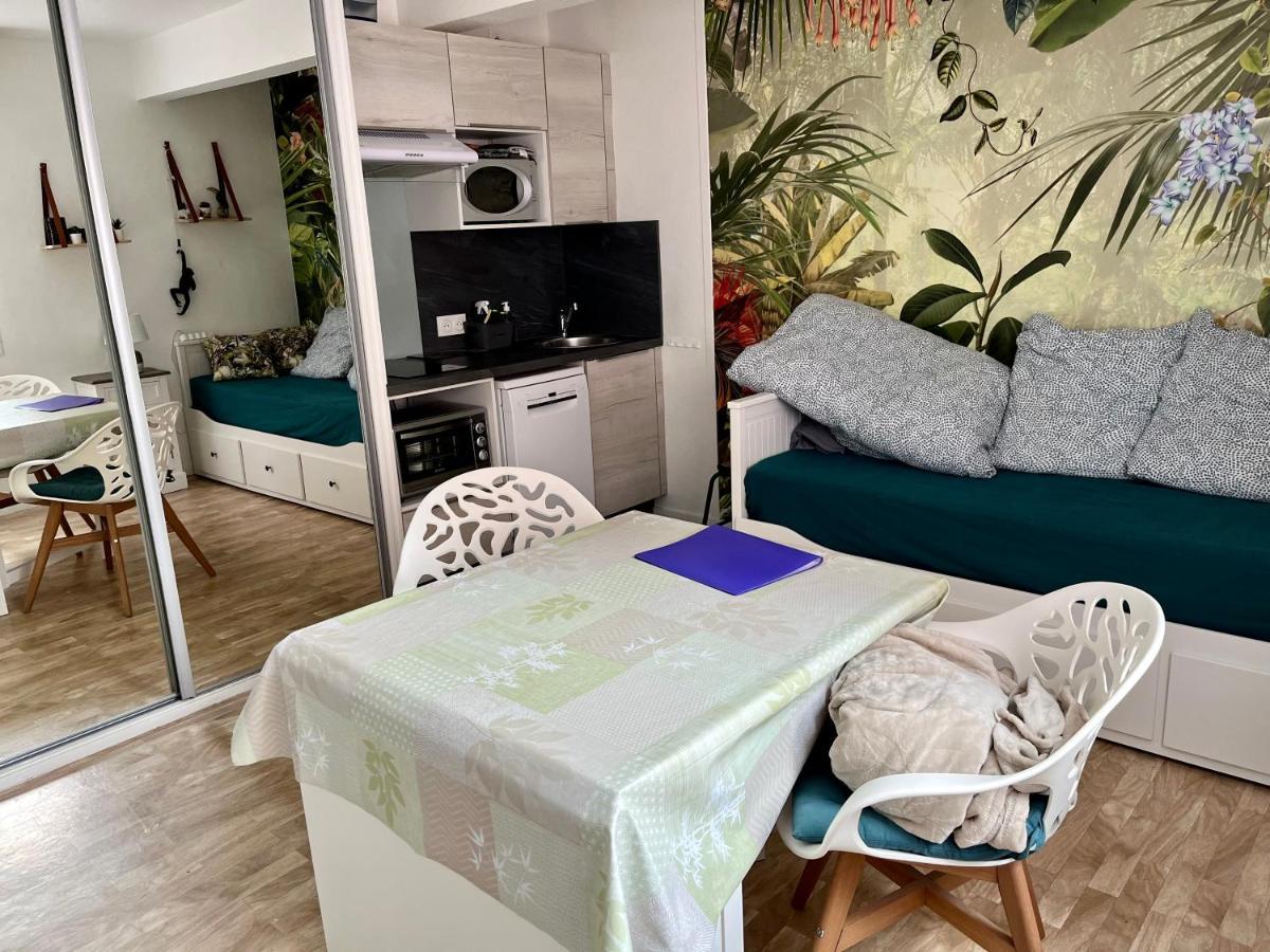 Senane - Joli Studio A 50M De La Plage, Parking Apartment Courseulles-sur-Mer Ngoại thất bức ảnh